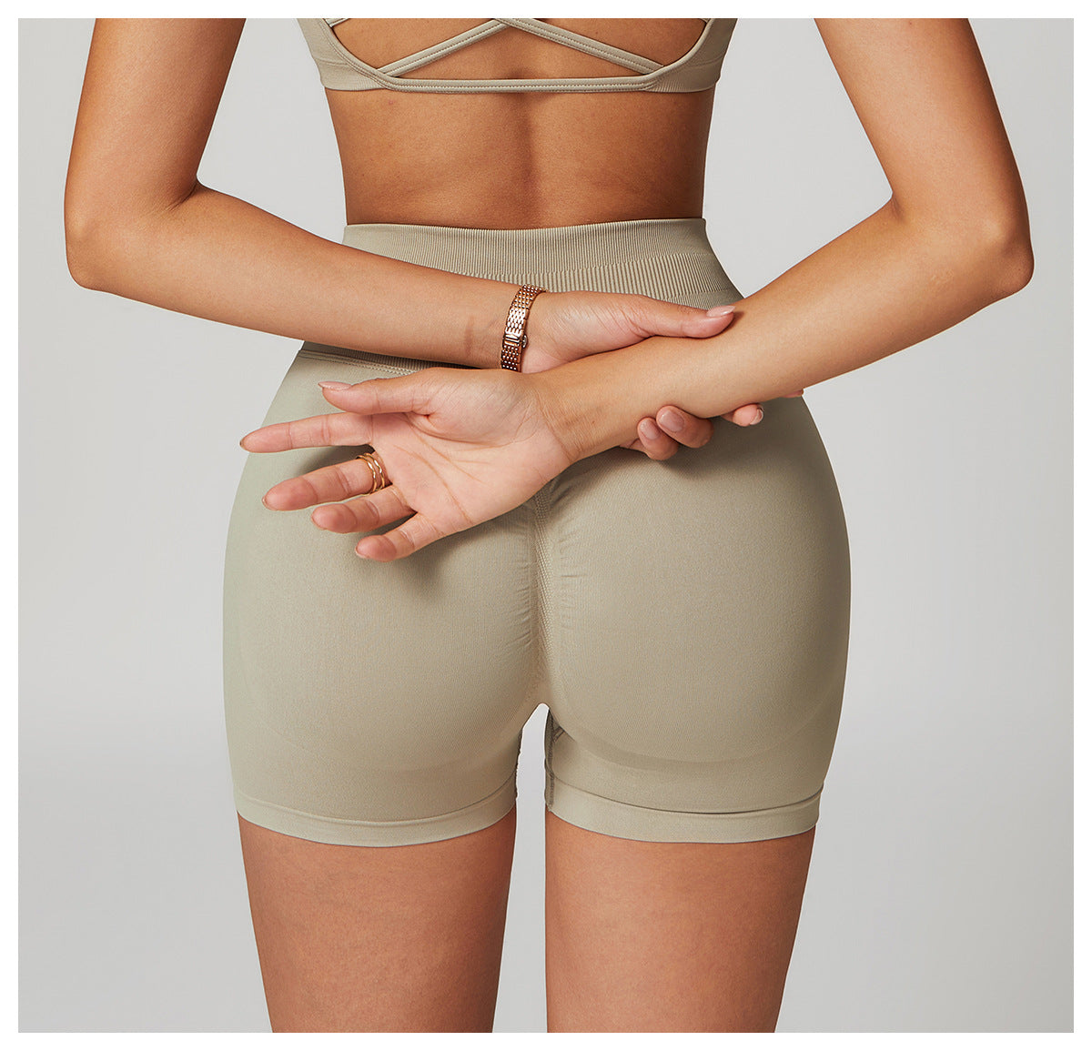 AMEL Sculpt Seamless Activewear Collection – Cream